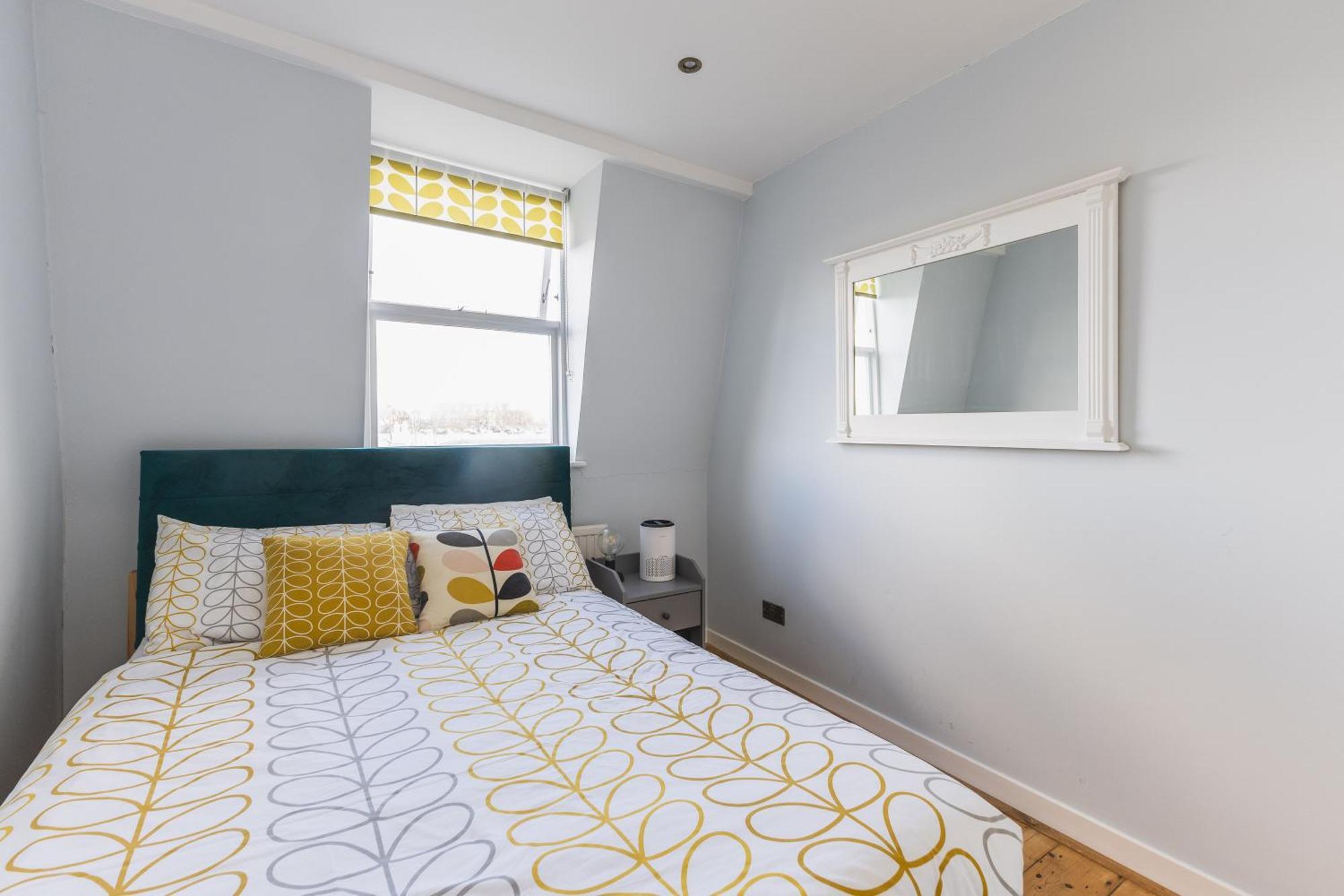 Luxurious 1-Bedroom Apartment In Kensington Londra Esterno foto