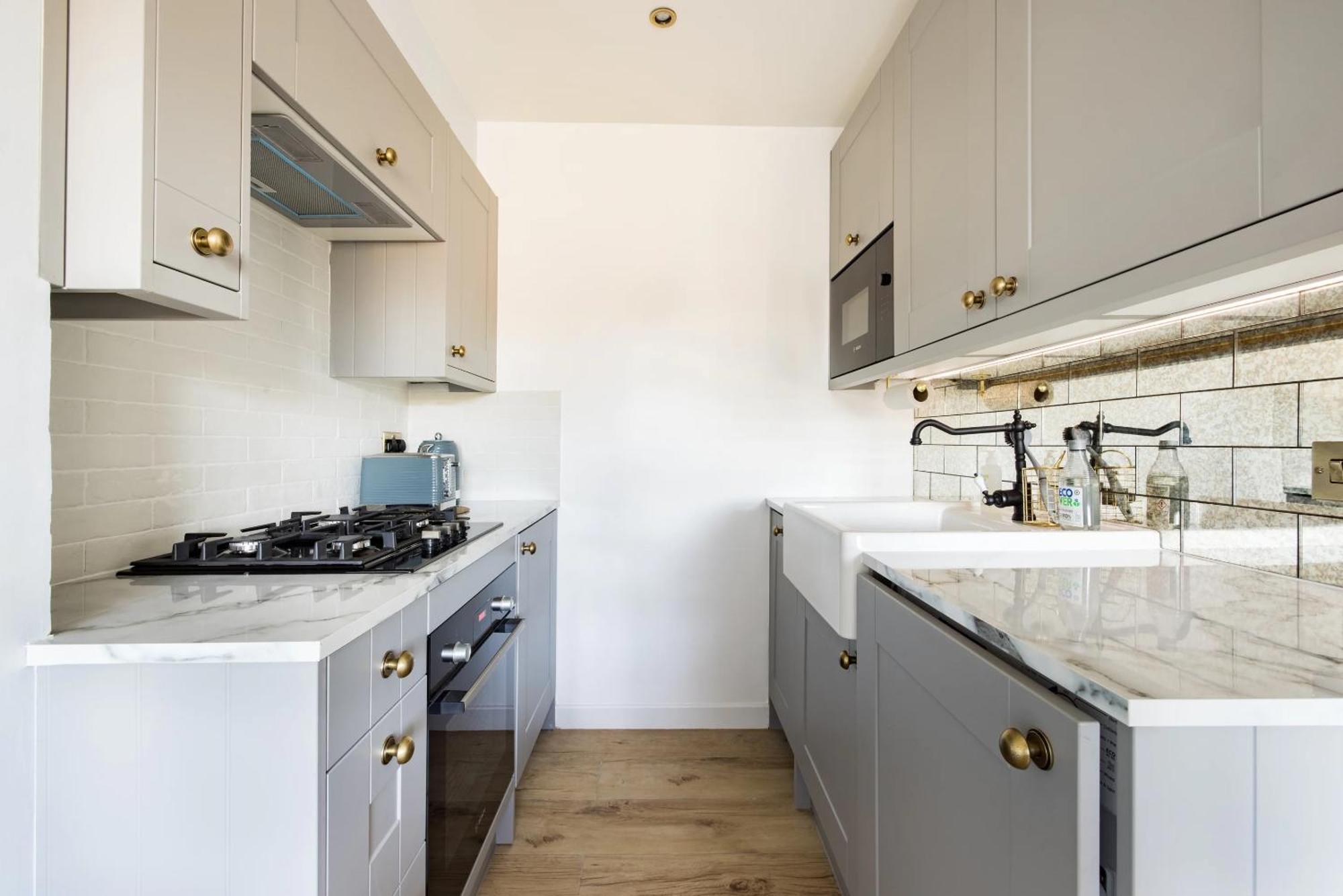Luxurious 1-Bedroom Apartment In Kensington Londra Esterno foto